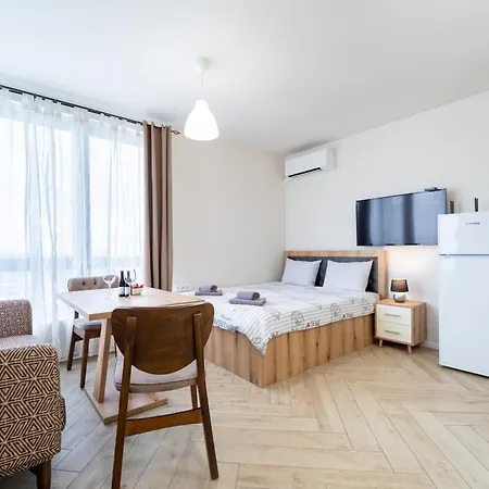 アパートホテル Wow For Rent - Bul Montevideo 25a - B *