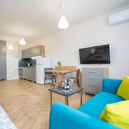 Wow For Rent - Bul Montevideo 25a - B