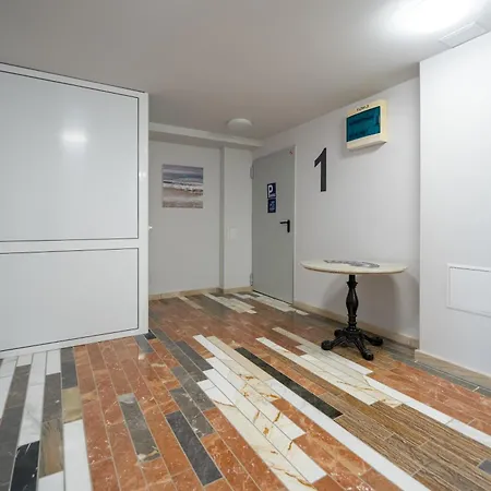アパートホテル Wow For Rent - Bul Montevideo 25a - B